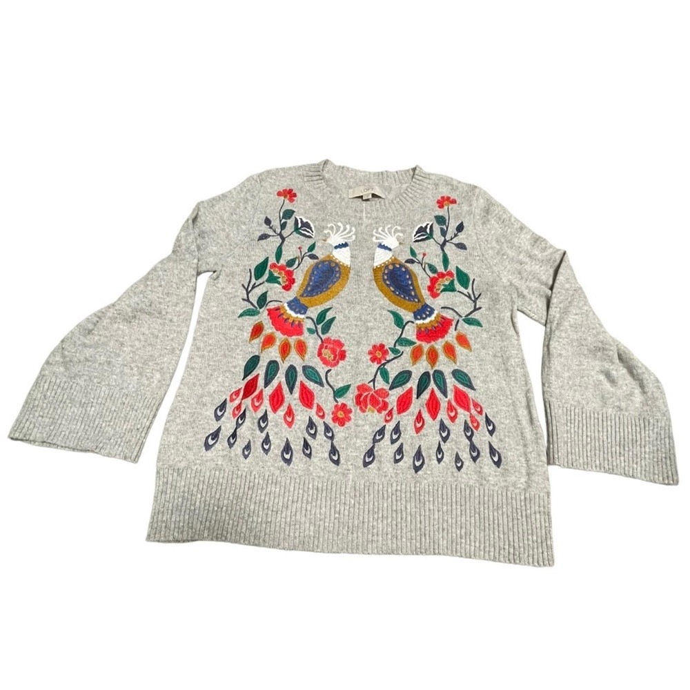 GORGEOUS Oversized LOFT embroidered sweater size Small could fit up to L - Picture 3 of 11